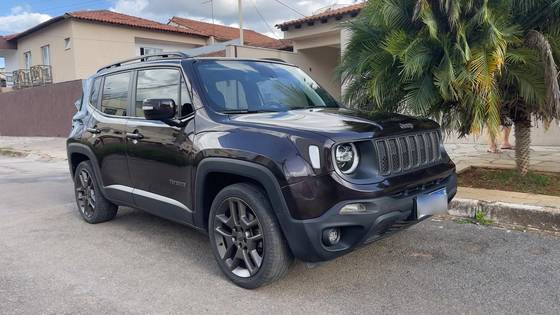 JEEP RENEGADE 1.8 16V FLEX LIMITED 4P AUTOMÁTICO